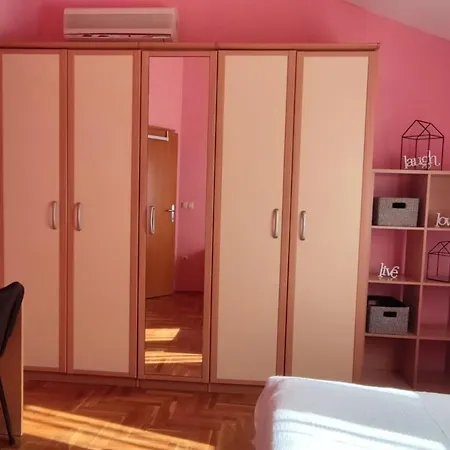 Enesen Διαμέρισμα *